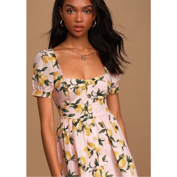 Squeeze the Day Light Pink Lemon
Print Puff Sleeve Skater Dress - Picture 5 of 5